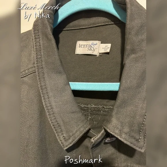 Terra & Sky Plus 2X (20-22W)Belted Olive Green Shacket - Picture 3 of 6